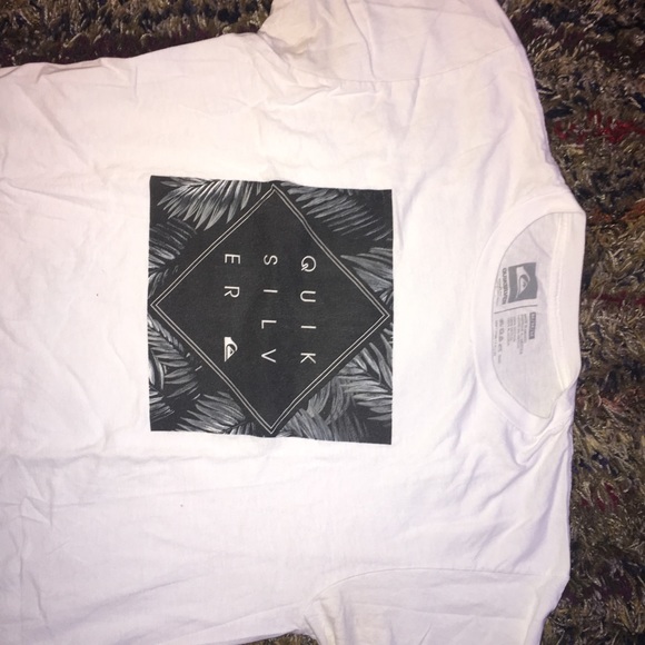 Other - Quicksilver Graphic Tee